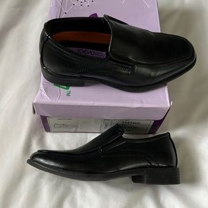 Boys black dress shoes size 12